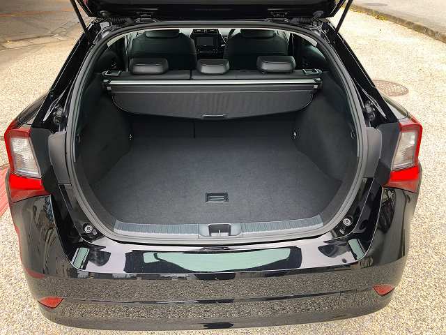 沖縄県で新古車 中古セダン自動車探しは低金利ローン完備 レンタアップ中古車販売店のネクサスレンタカー株式会社 沖縄県で新古車 中古セダン自動車探しは低金利ローン完備 レンタアップ中古車販売店のネクサスレンタカー株式会社